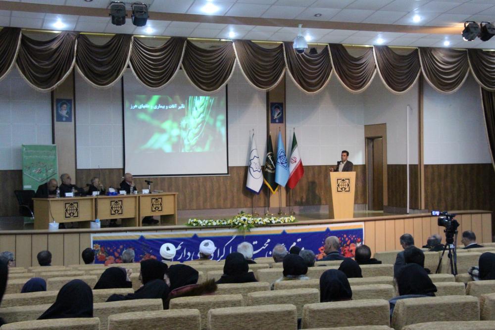 دومین همایش و رویداد ملی کشاورزی دانش بنیان استان قزوین در دانشگاه برگزار شد