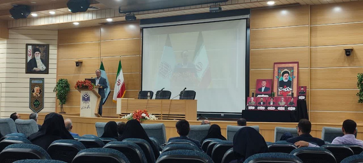 حضور نماینده دانشگاه بین المللی امام خمینی (ره) در دومین نشست نمایندگان تام الاختیار دانشگاه های سراسر کشور